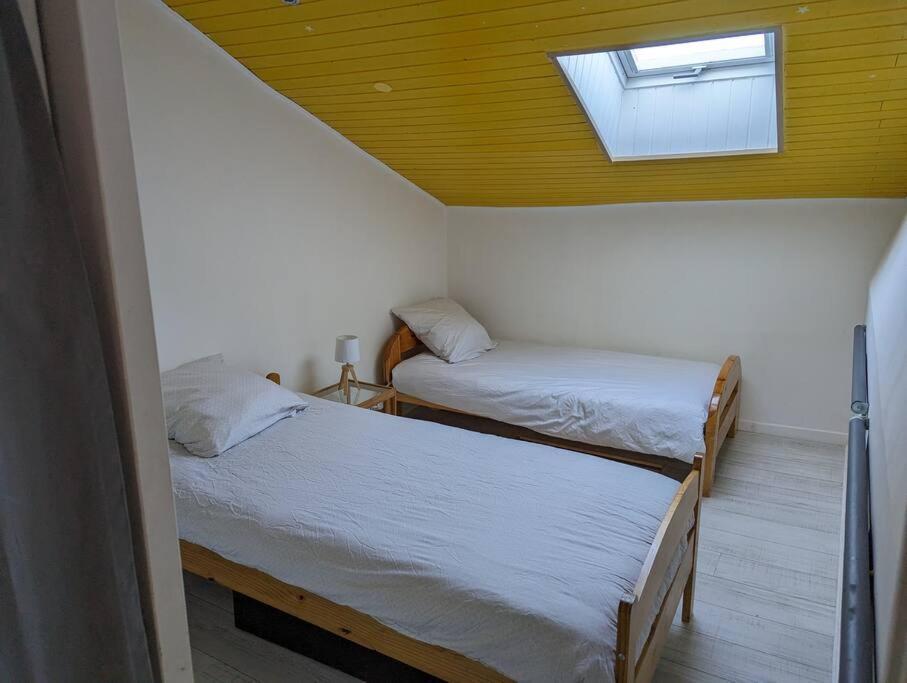 Valencin Maison De Village, Jacuzzi, Salle Cinema מראה חיצוני תמונה