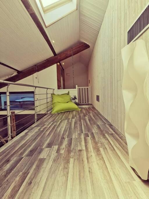 Valencin Maison De Village, Jacuzzi, Salle Cinema מראה חיצוני תמונה