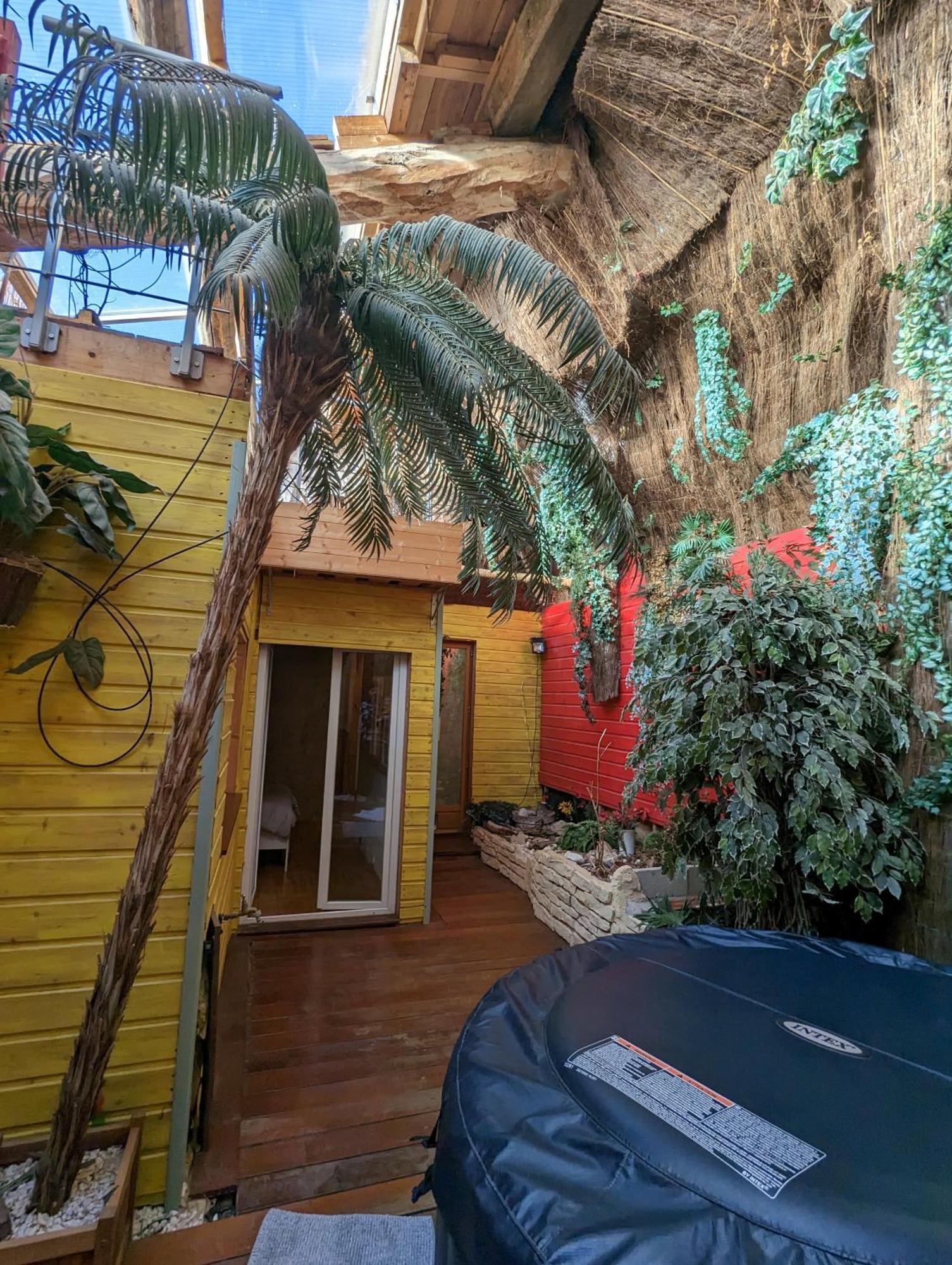 Valencin Maison De Village, Jacuzzi, Salle Cinema מראה חיצוני תמונה